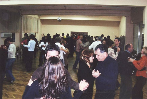 teajevi standardnih i latinsko-amerikih plesova za odrasle
